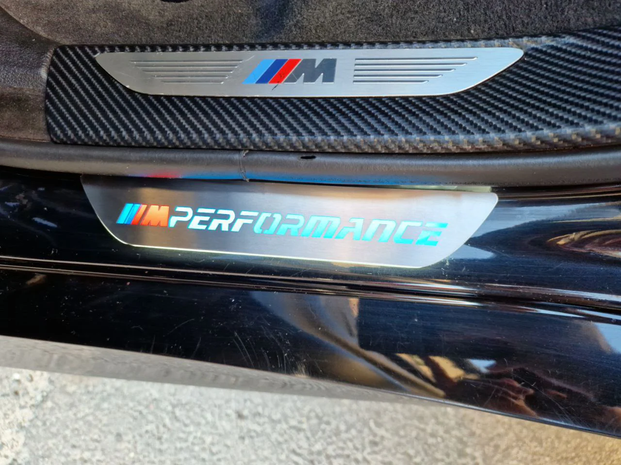 BMW X1 E48 2009-2015 LED Door Sills PRO With M Perfomance Logo - Image 7
