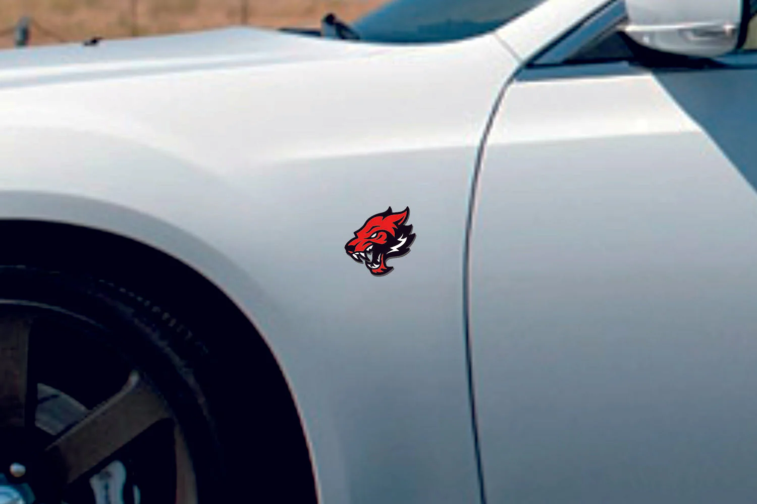 Car emblem badge for fenders with Hellhound logo - Image 2