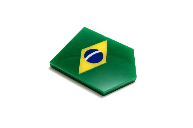 Car emblem badge with flag of Brasil - Image 3