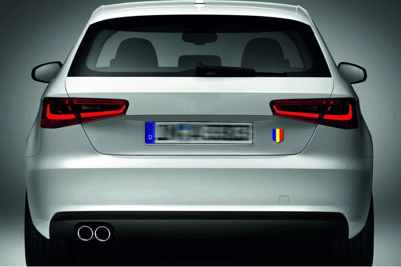 Car emblem badge with flag of Romania - Image 3