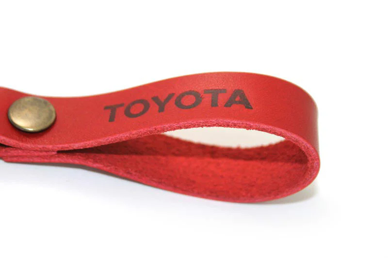 Car Keychain for Toyota (type VIP) - Image 3