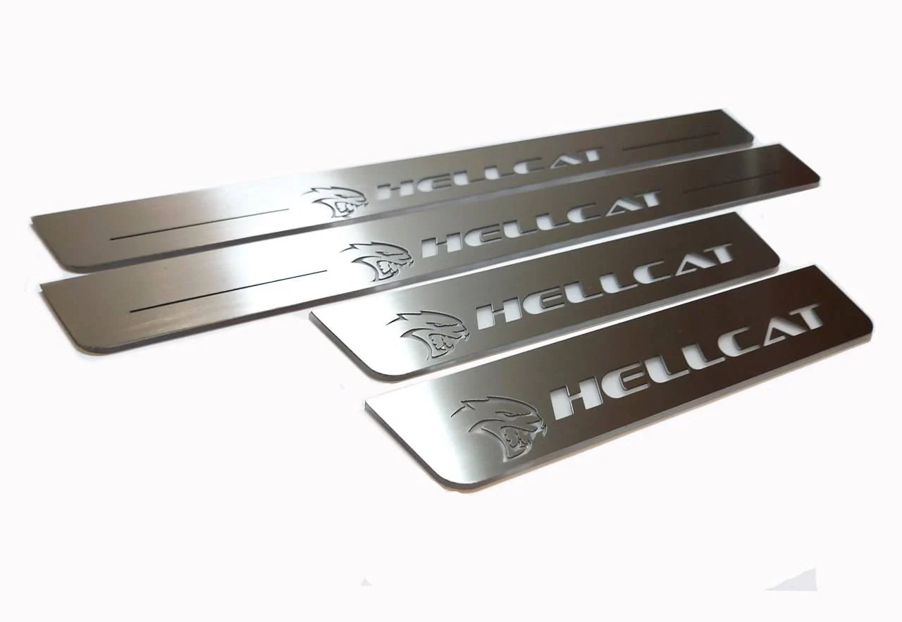 Chrysler 300C II 2011+ Door Sill Led Plate With HELLCAT Logo - Image 4