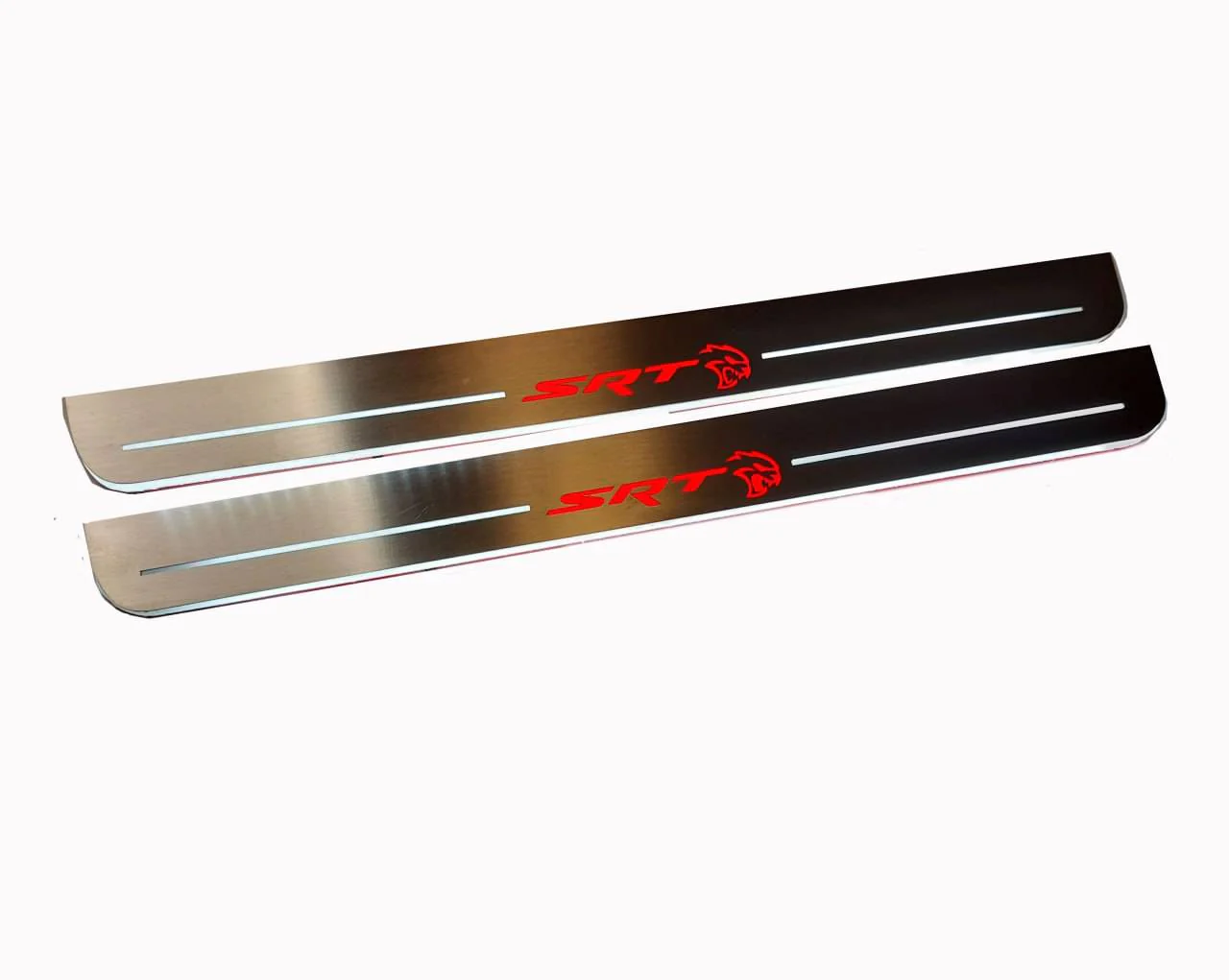 Chrysler 300C II 2011+ Door Sill Led Plate With SRT HELLCAT Logo - Image 5