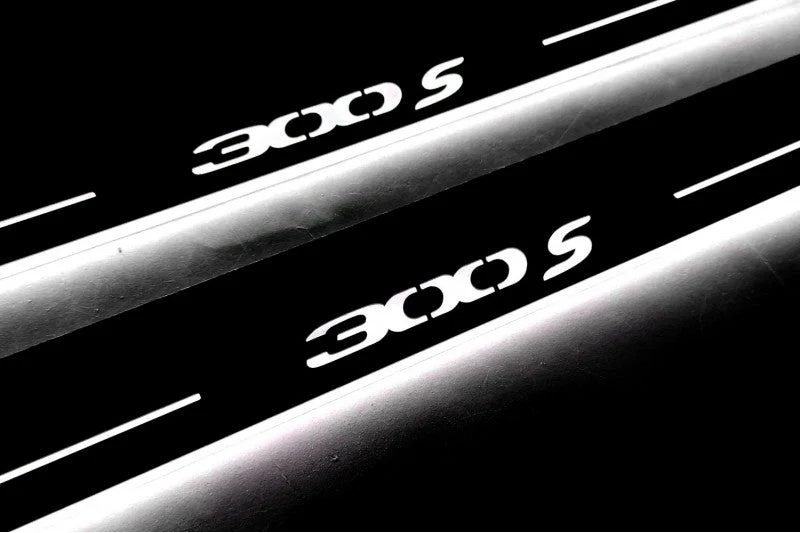 Chrysler 300C II 2011+ Door Sill Protectors With Logo 300S - Image 4