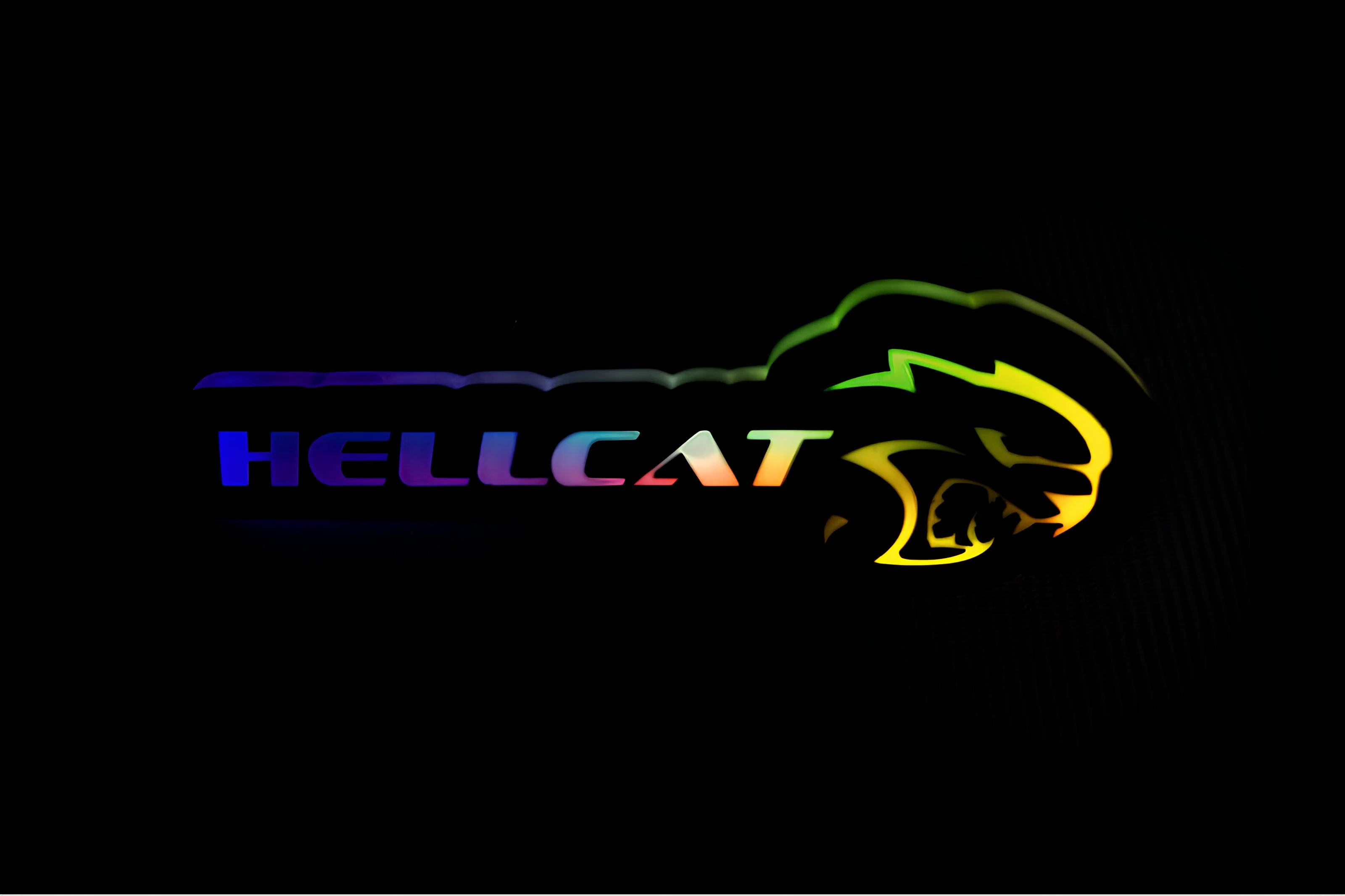 Chrysler Illuminated LED Radiator Grille Emblems and Badges with Hellcat + logo Hellcat - Image 11
