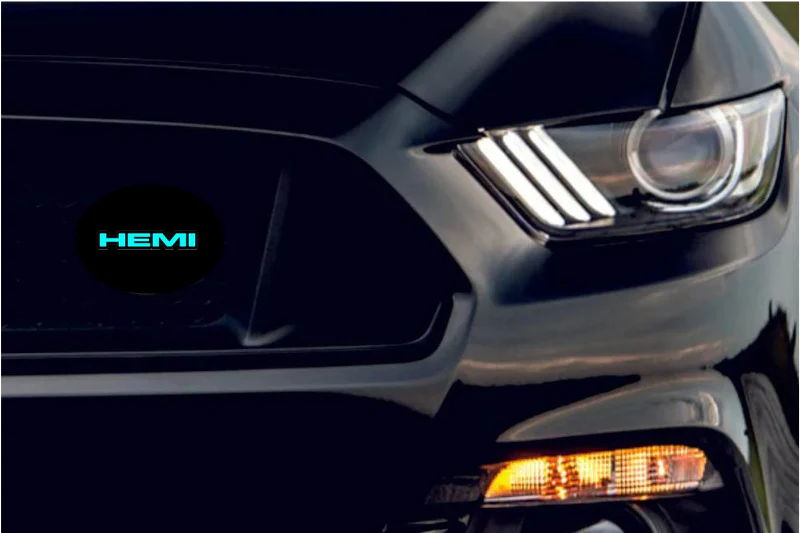 Chrysler Radiator grille emblem with HEMI logo - Image 2