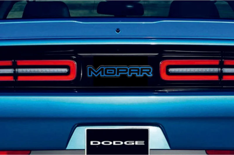 Dodge Challenger trunk rear emblem between tail lights with Mopar logo (type 2) - Image 2