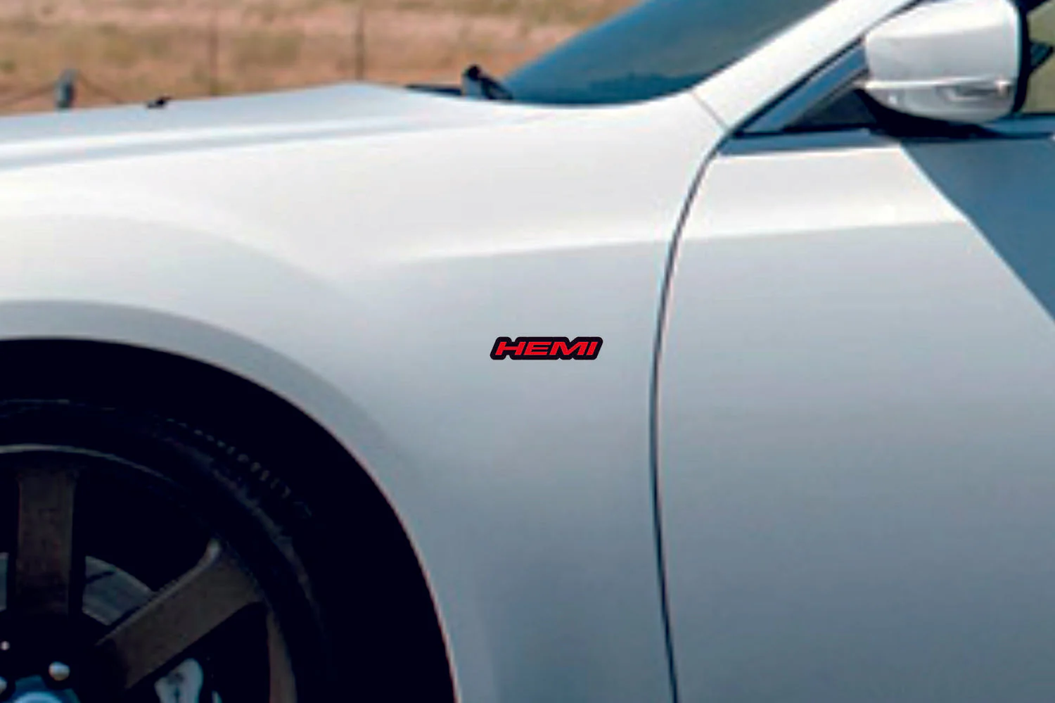 DODGE emblem for fenders with HEMI logo - Image 3