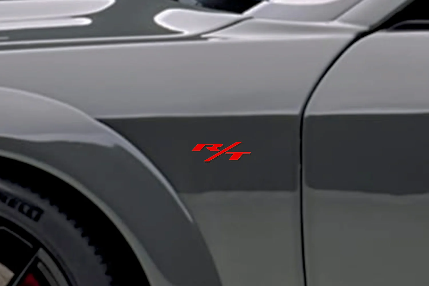 Dodge emblem for fenders with R/T logo (Type Mono) - Image 2