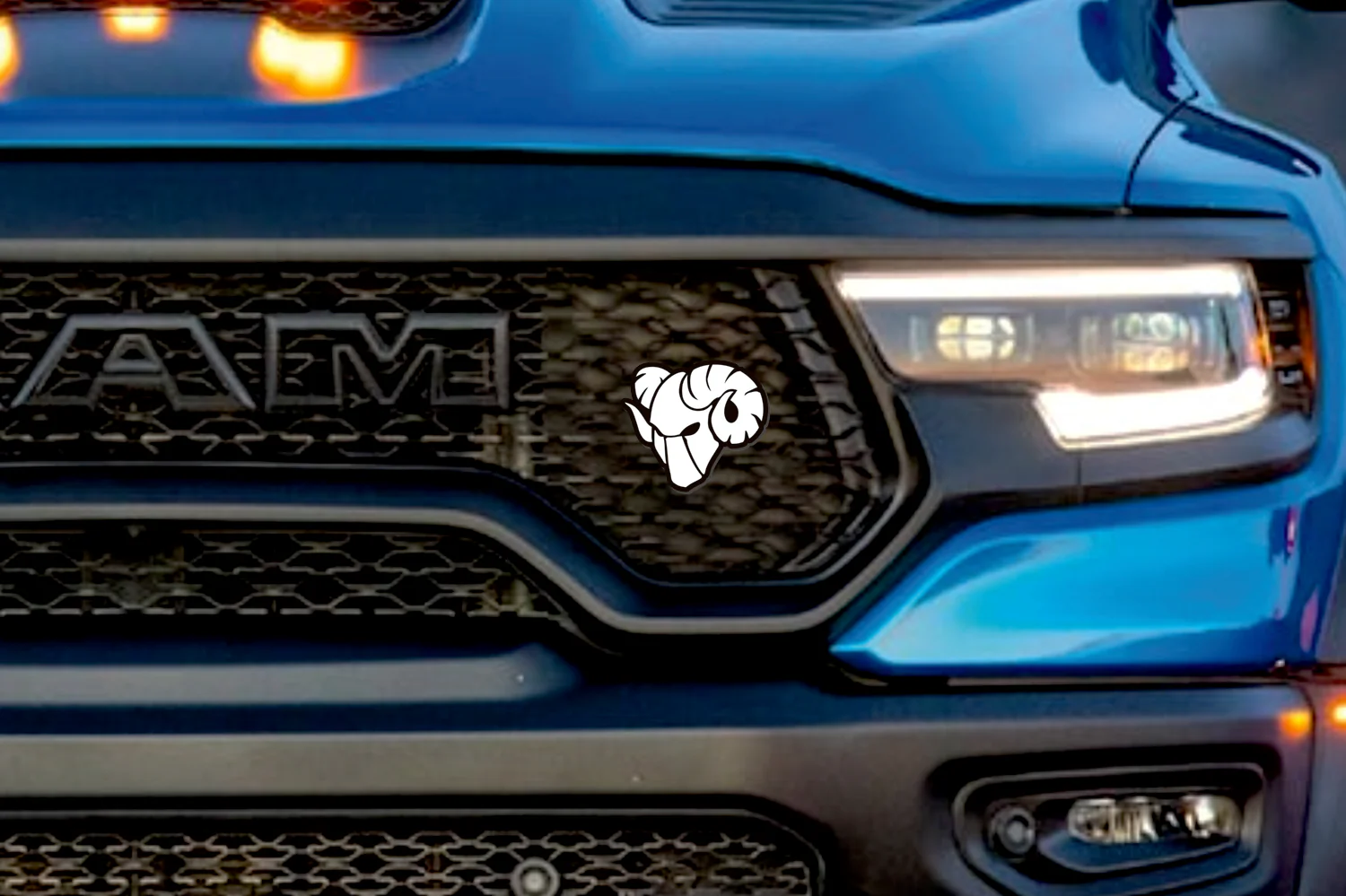 DODGE Radiator grille emblem with Ram Head logo - Image 2
