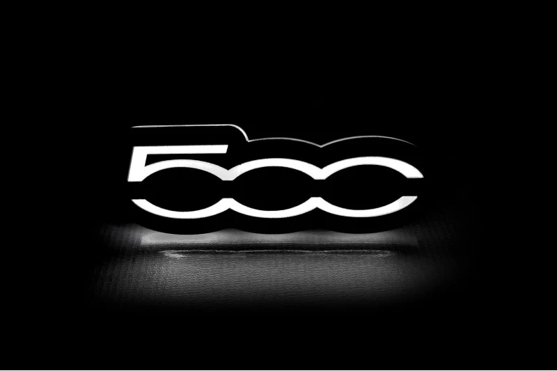 Fiat Illuminated LED Radiator Grille Emblems and Badges with 500 logo - Image 5