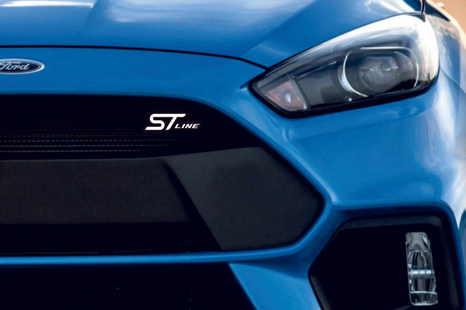 Ford Emblem & Badges set with ST Line logo - Image 2