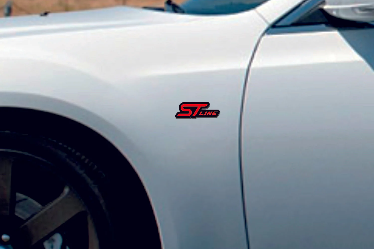 Ford Emblem & Badges set with ST Line logo - Image 3