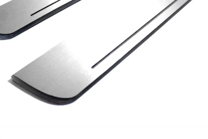 Ford Escape III 2013-2019 Car Sill With Logo Titanium - Image 3