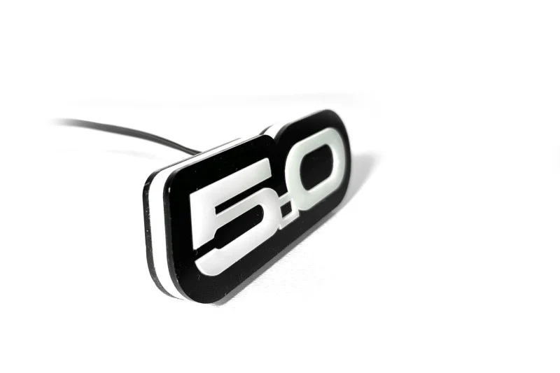 Ford Illuminated LED Radiator Grille Emblems and Badges with Mustang 5.0 (type 1) logo - Image 5