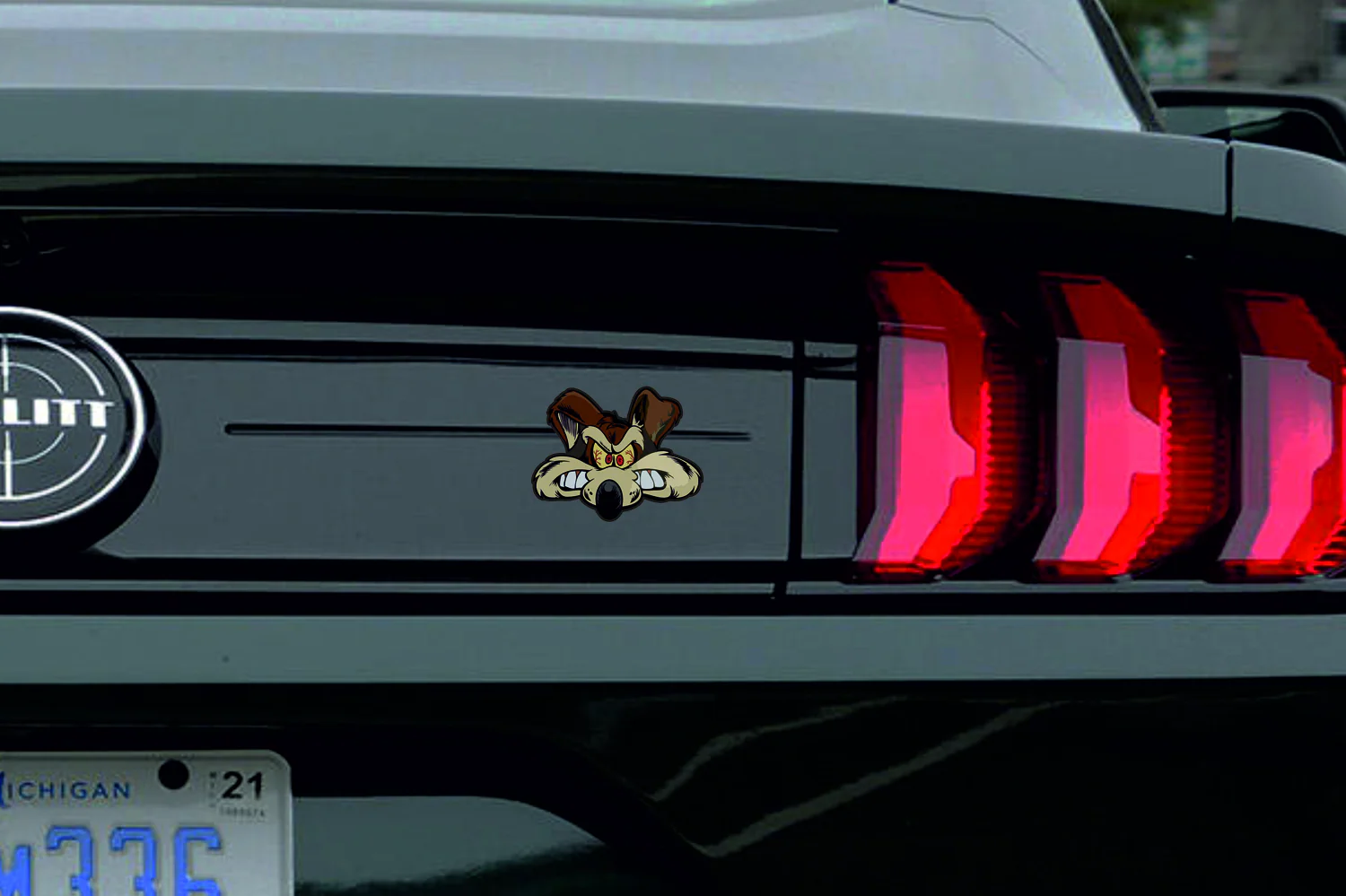 Ford Mustang tailgate trunk rear emblem with Coyote logo (type 15) - Image 2