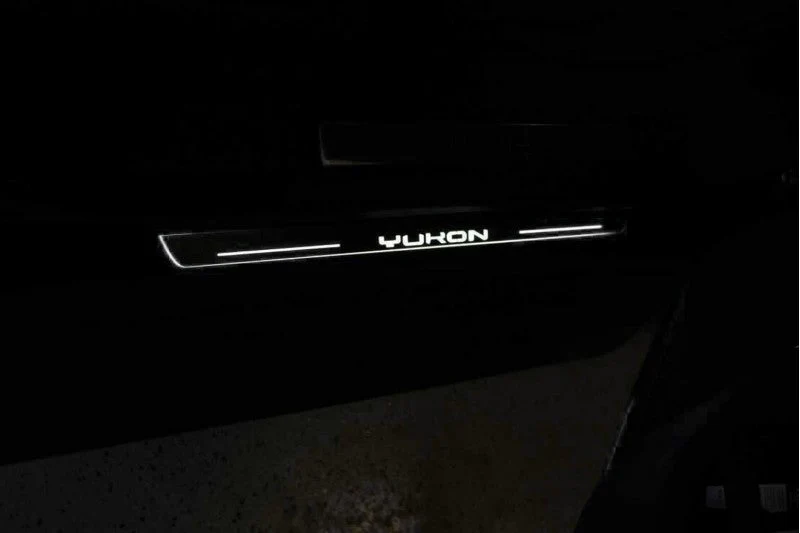 GMC Yukon V 2020+ Auto Door Sills With Logo Yukon - Image 9