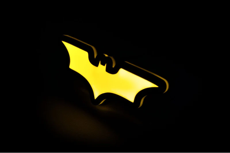 Illuminated LED Radiator Grille Emblems and Badges with Batman logo - Image 4