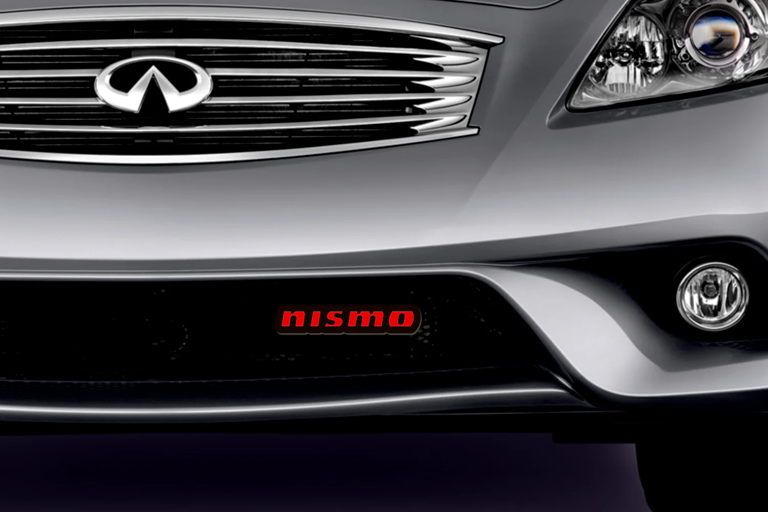 Infiniti Illuminated LED Radiator Grille Emblems and Badges with Nismo (type 2) logo - Image 2