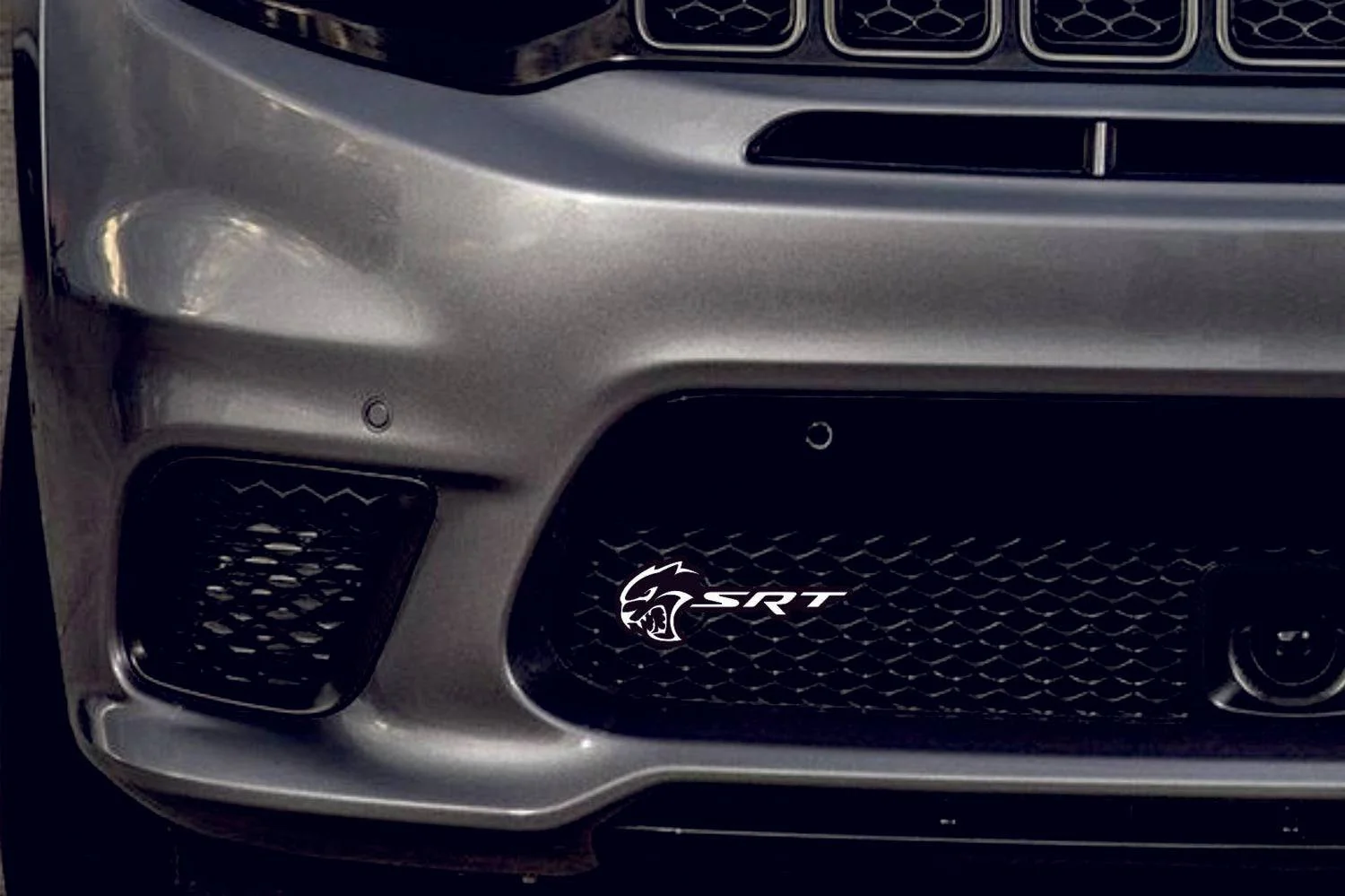 Jeep Emblem & Badges set with SRT Hellcat logo - Image 5