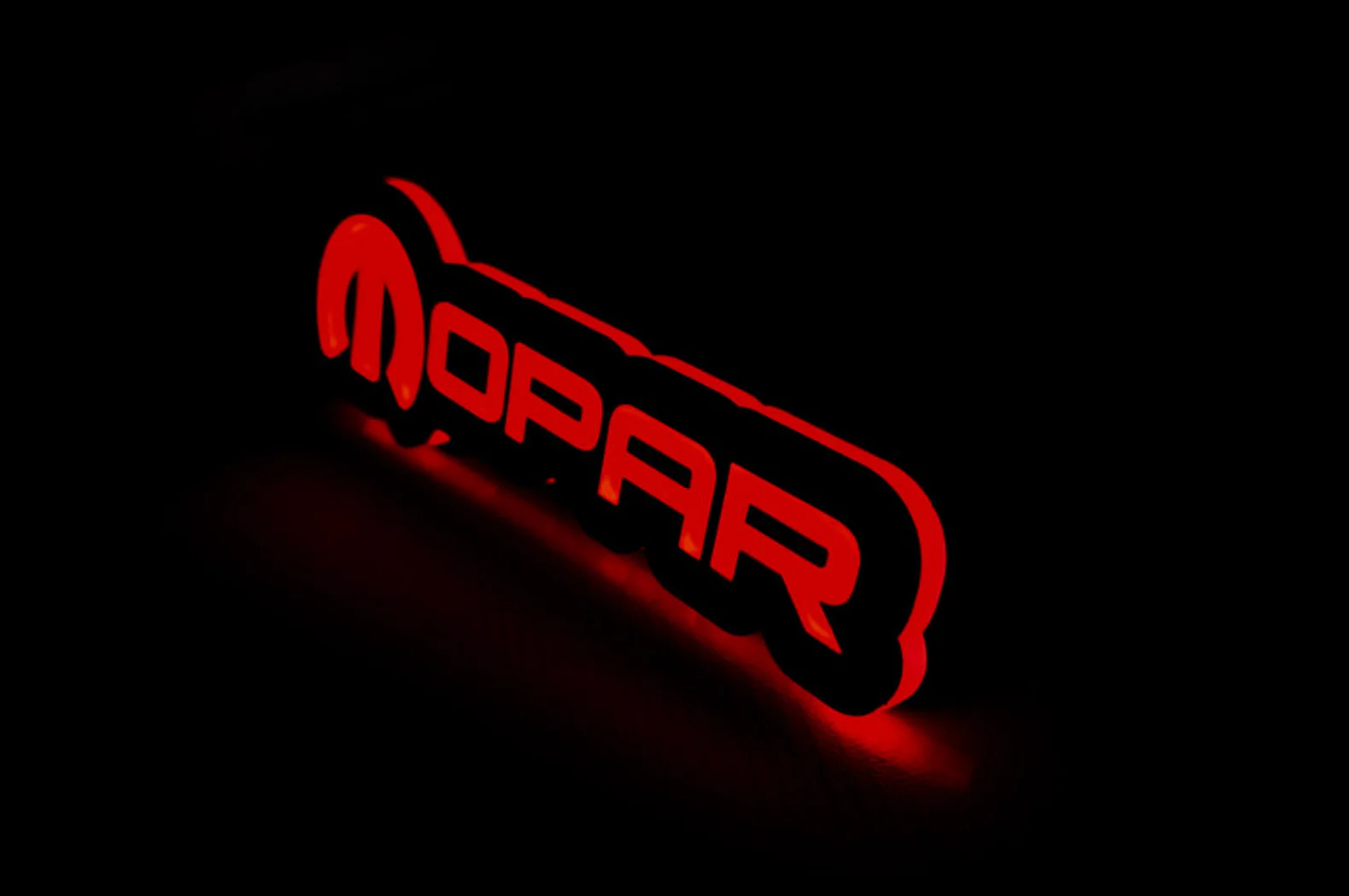Chrysler Illuminated LED Radiator Grille Emblems and Badges with Mopar (type 2) logo - Image 6