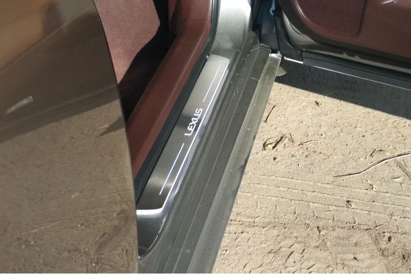 Lexus IS III 2013-2020 Door Sill Led Plate With Logo Lexus - Image 12
