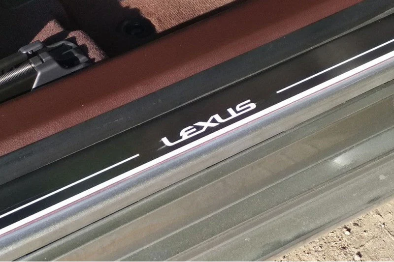Lexus IS III 2013-2020 Door Sill Led Plate With Logo Lexus - Image 13