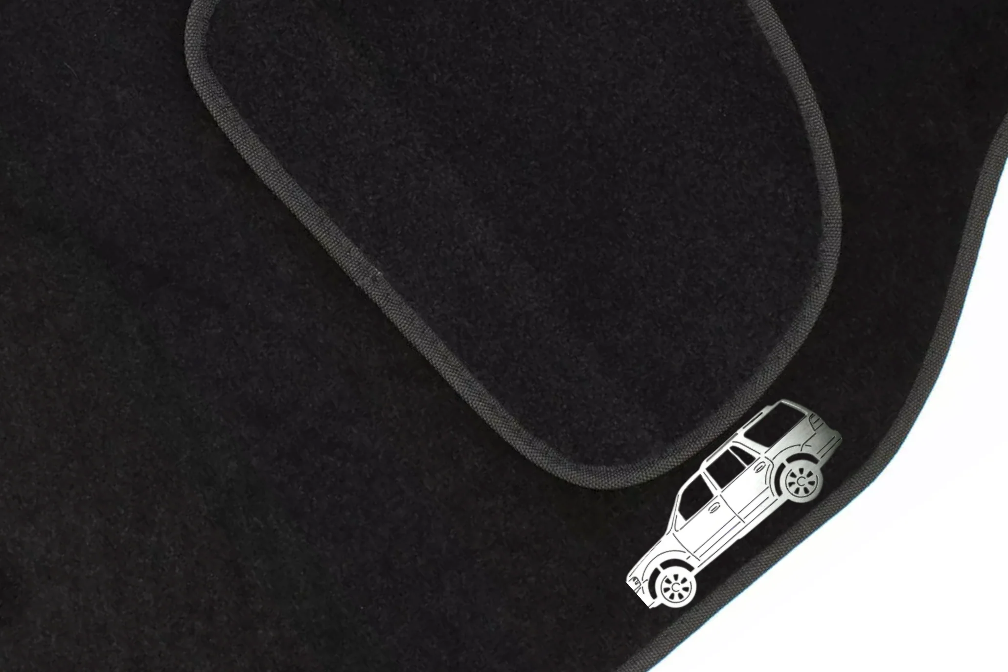 Lincoln Navigator III (2007-2017) Floor Mat Emblem Set – Stainless Steel Badges