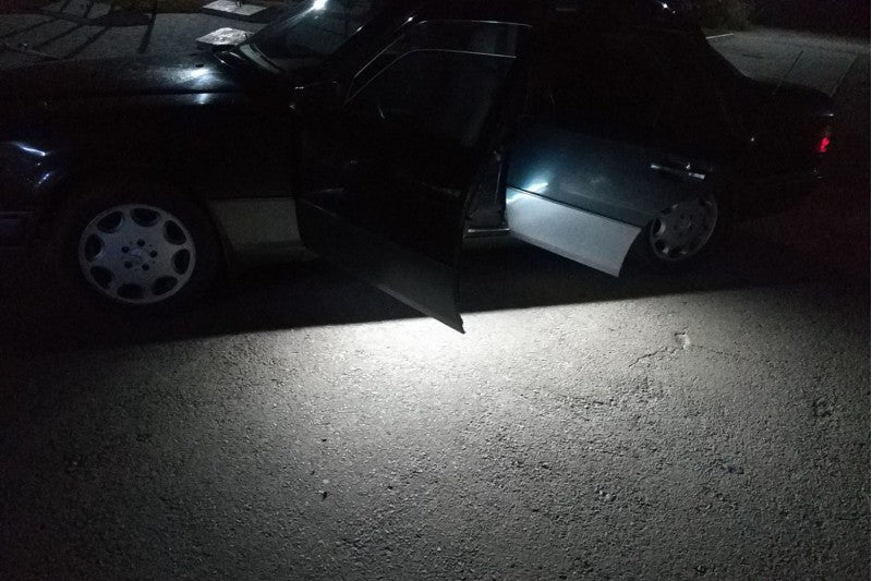 Mercedes E W124 1985-1996 LED Door Sills PRO With Logo Mercedes-Benz - Image 11