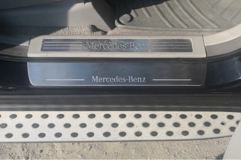 Mercedes GL X164 2006-2012 Door Sill Lights With Logo Mercedes-Benz - Image 12