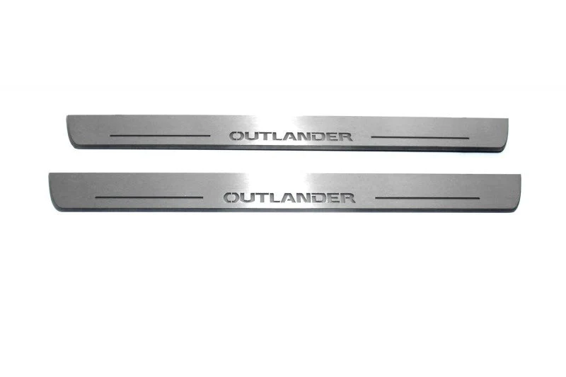 Mitsubishi Outlander II 2007-2012 Door Sill Protectors With Logo Outlander - Image 6