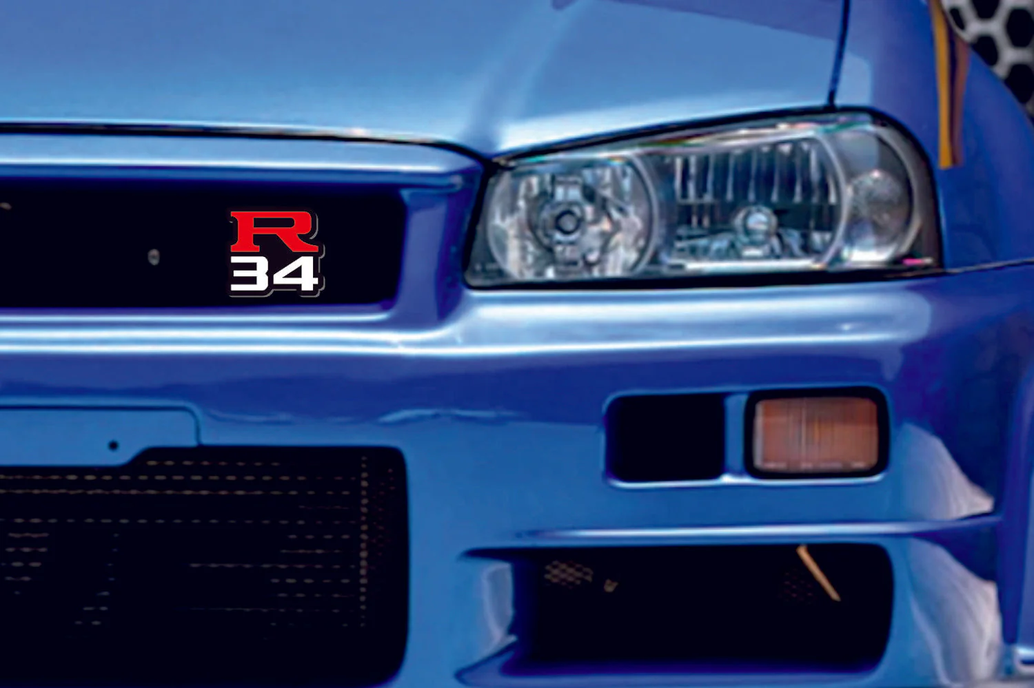 Nissan Skyline Emblem & Badges set with R34 logo - Image 4