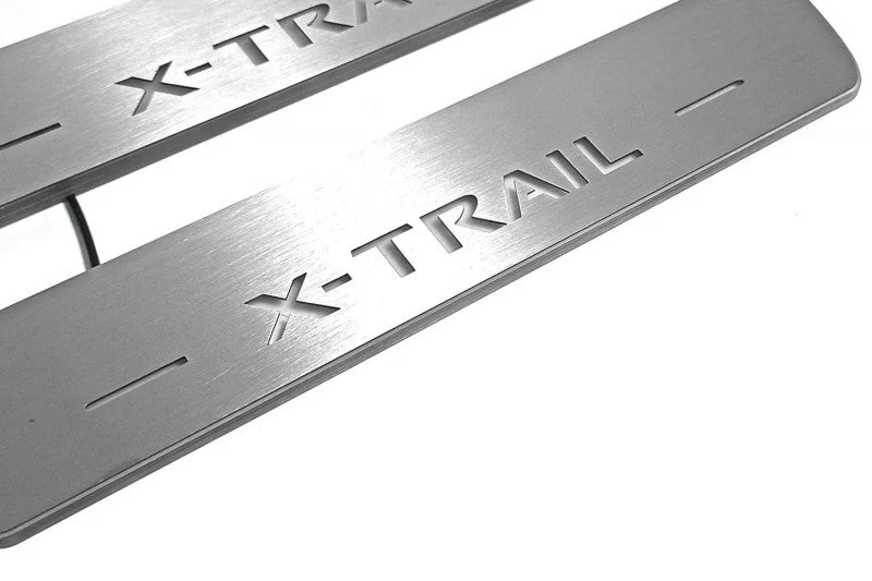 Nissan X-Trail T32 2014+ LED Door Sills With Logo X-Trail - Image 15