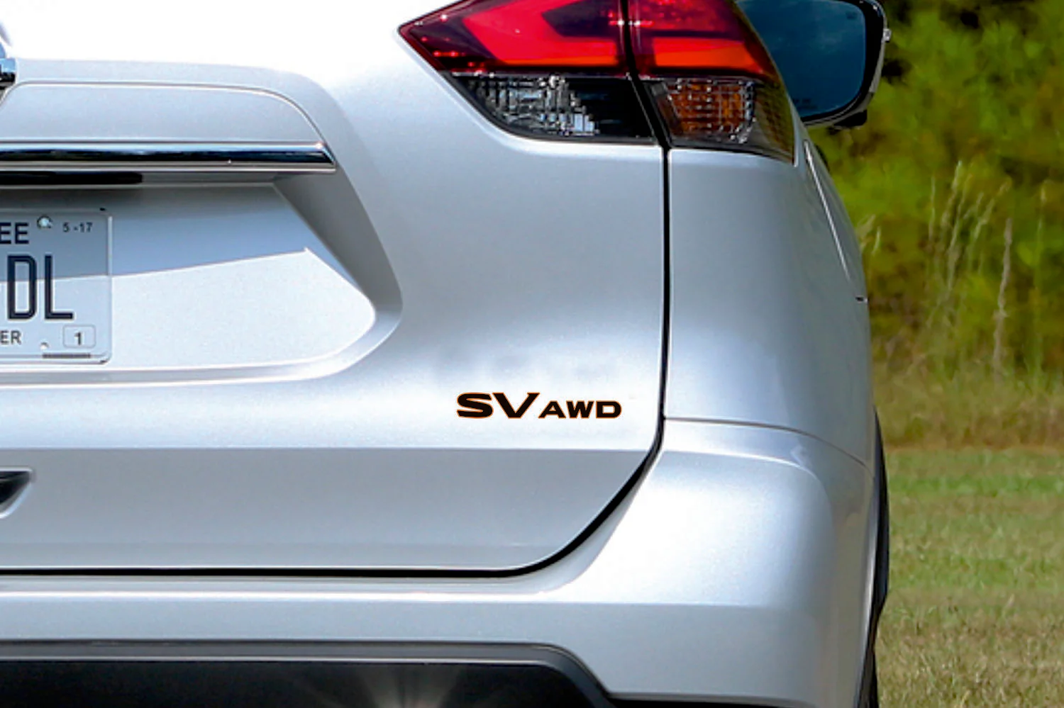 Nissan Rogue T32 tailgate trunk rear 3D emblem with SV awd logo (Type MIXT) - Image 2