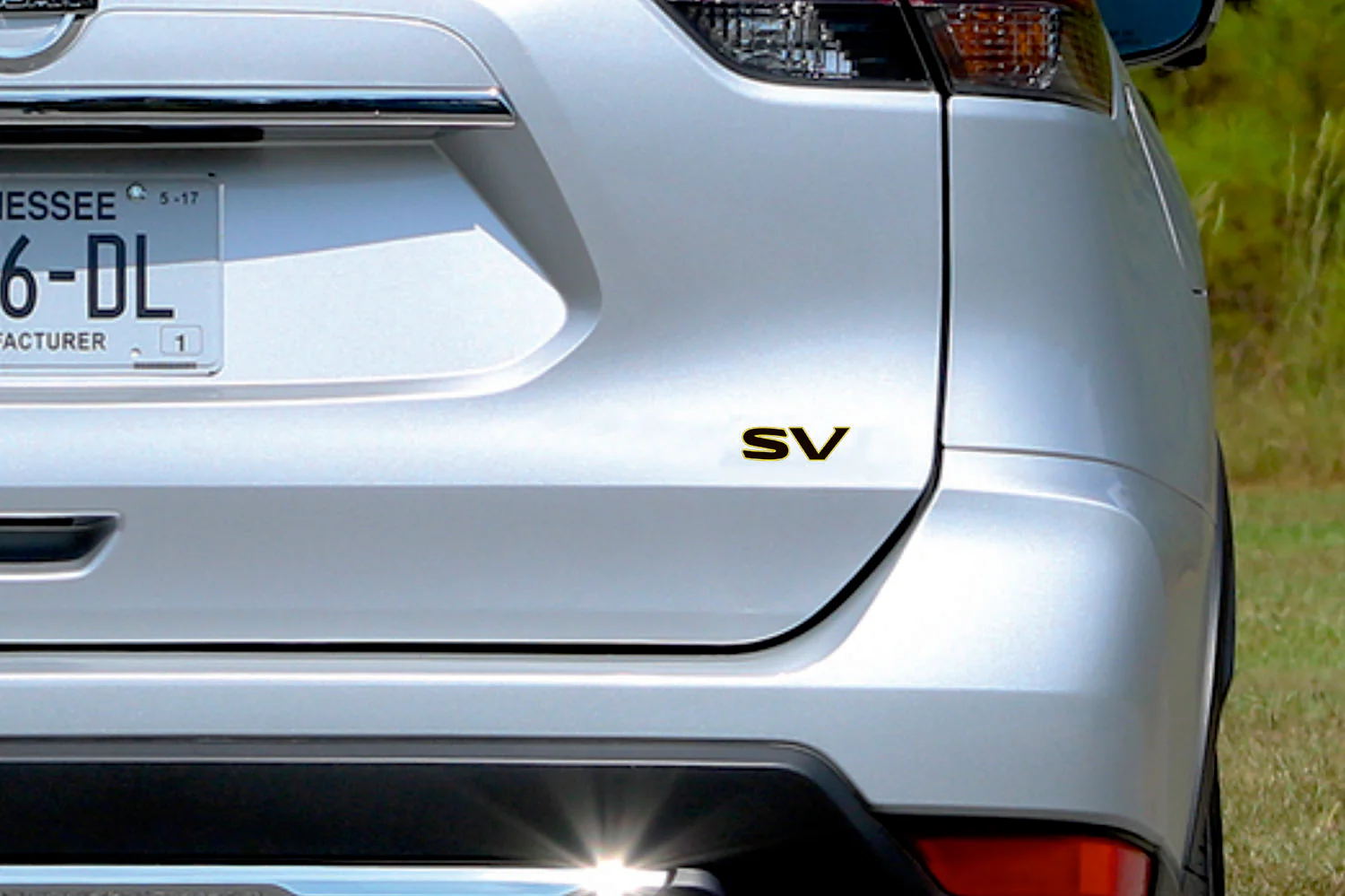 Nissan X-Trail T32 tailgate trunk rear 3D emblem with SV logo (Type MIXT) - Image 2