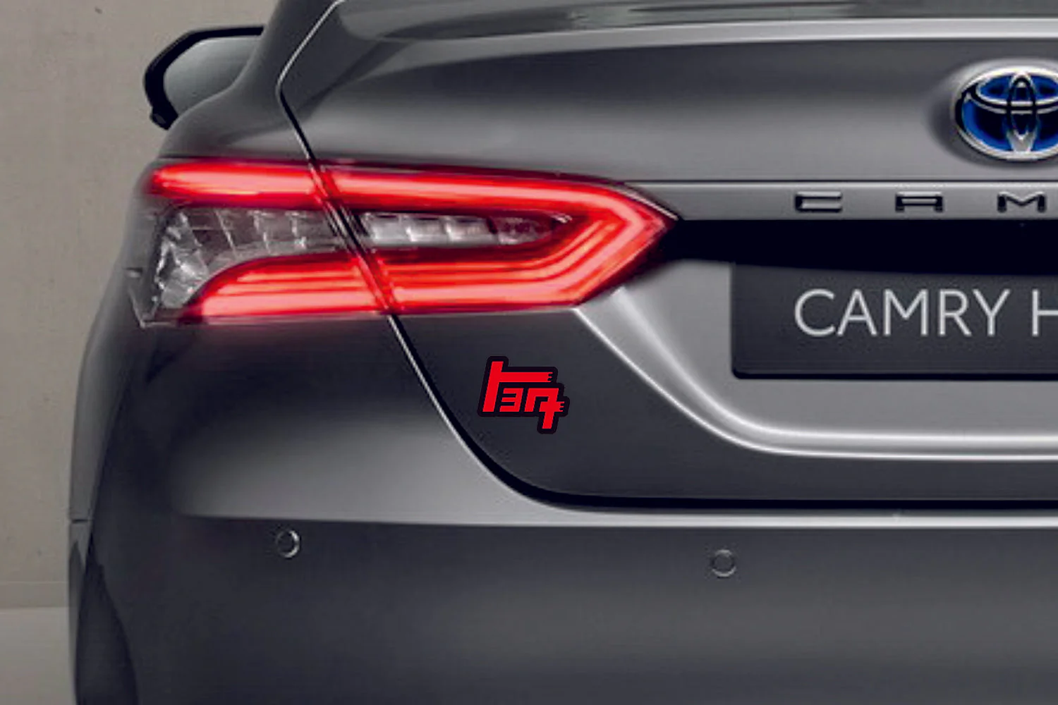 Toyota Emblem & Badge Set - Grille and Tailgate TEQ logo - Image 3