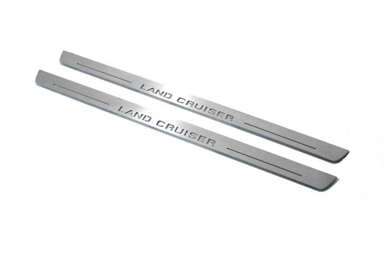 Toyota LC 200 2007-2021 Auto Door Sill Plates With Logo Land Cruiser - Image 7