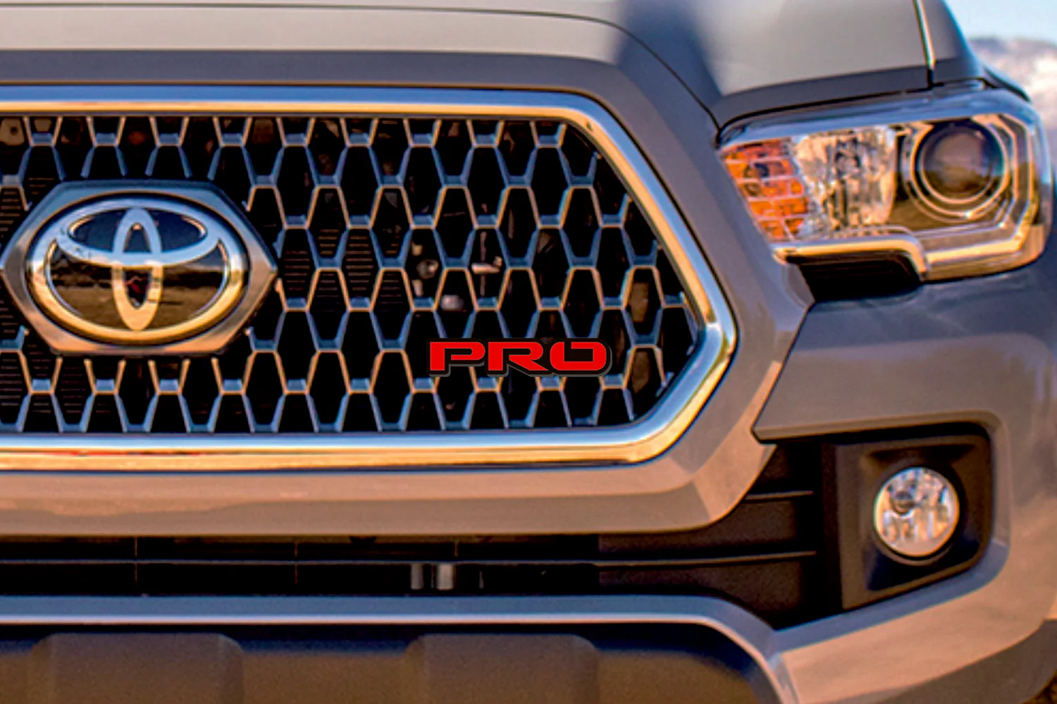 Toyota Radiator grille emblem with PRO logo - Image 2