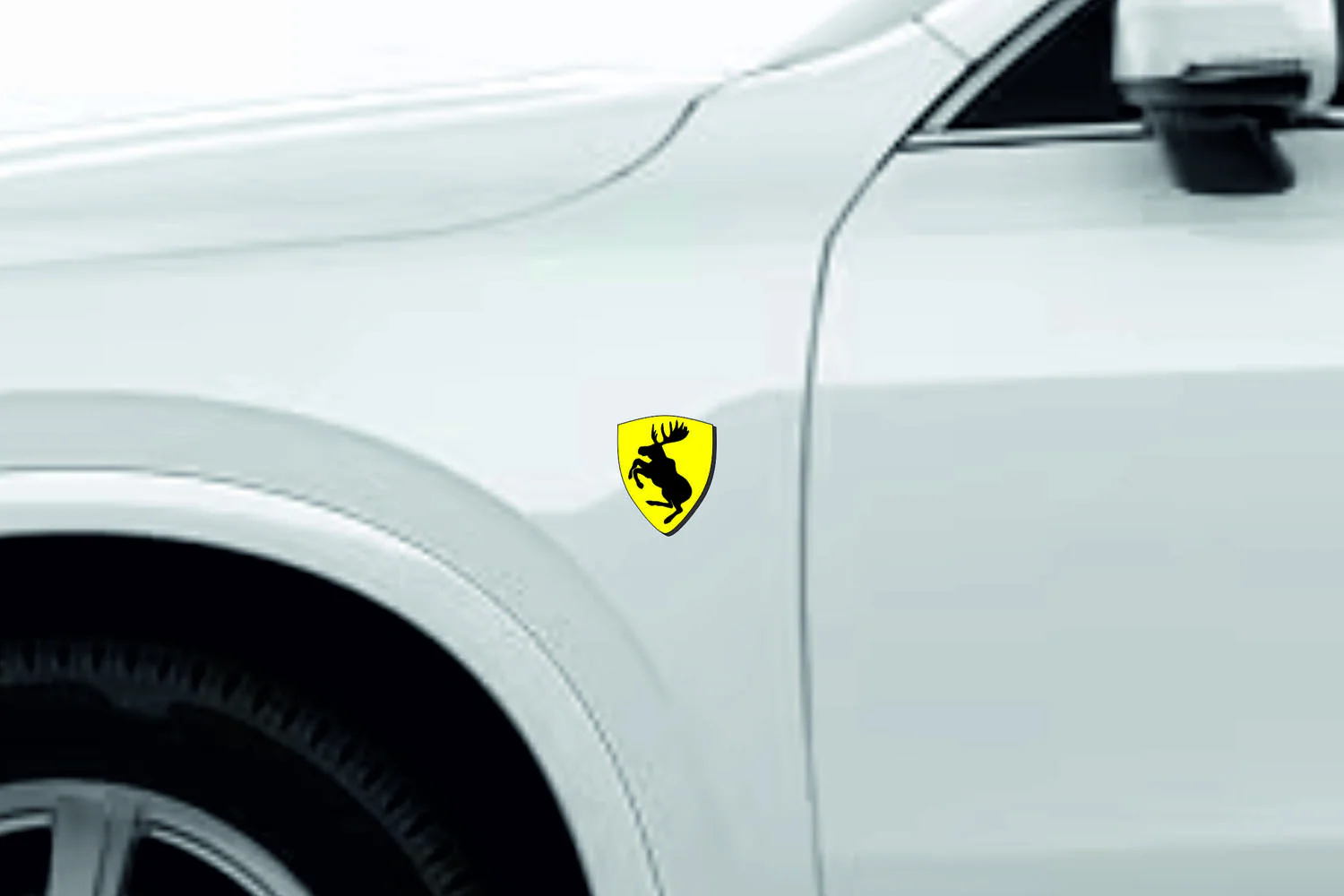 Volvo emblem for fenders with Volvo Elk logo - Image 2